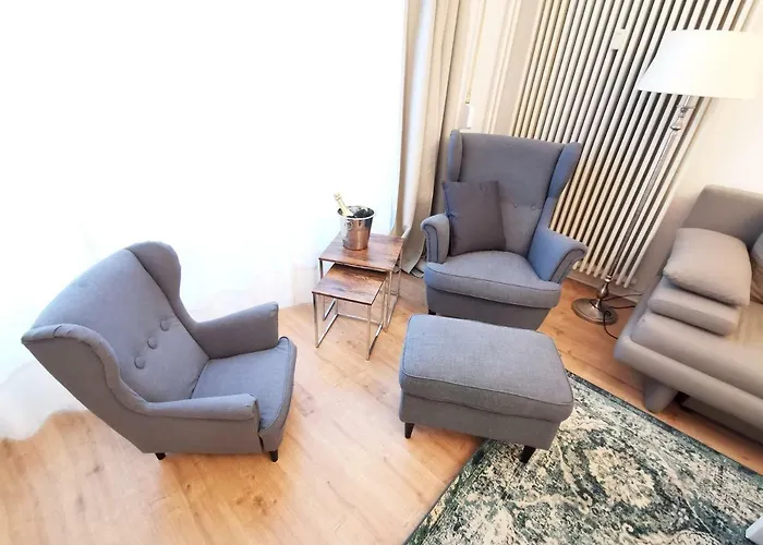 Kvh By Rockchair L Superhost Status L Boxspringbett Am Schloss Charlottenburg Welcomes You! Apartament Berlin