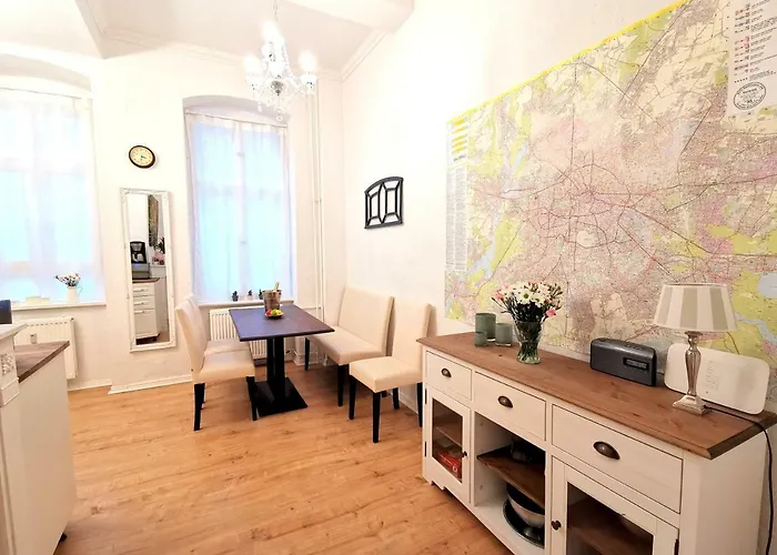 Apartament Kvh By Rockchair L Superhost Status L Boxspringbett Am Schloss Charlottenburg Welcomes You! *